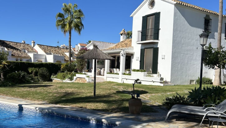 Villas de 4 dormitorios en venta en Nueva Milla de Oro – R5273947 Villas de 4 dormitorios en venta en Nueva Milla de Oro – R5273947 en
