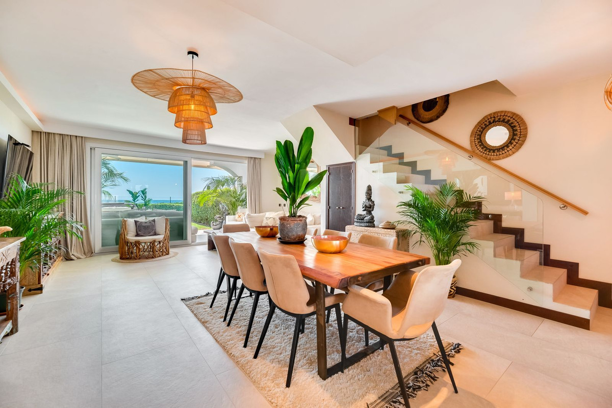 4 bedroom Townhouses for sale in Las Chapas – R5460751 4 bedroom Townhouses for sale in Las Chapas – R5460751