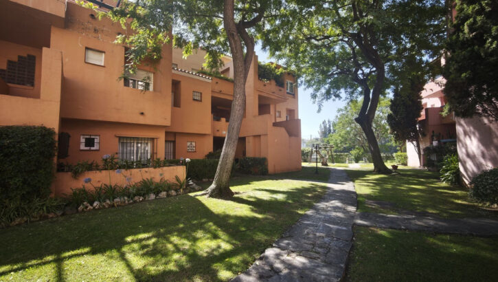 Apartamentos de 2 dormitorios en venta en Guadalmina Alta – R5423311 Apartamentos de 2 dormitorios en venta en Guadalmina Alta – R5423311 en