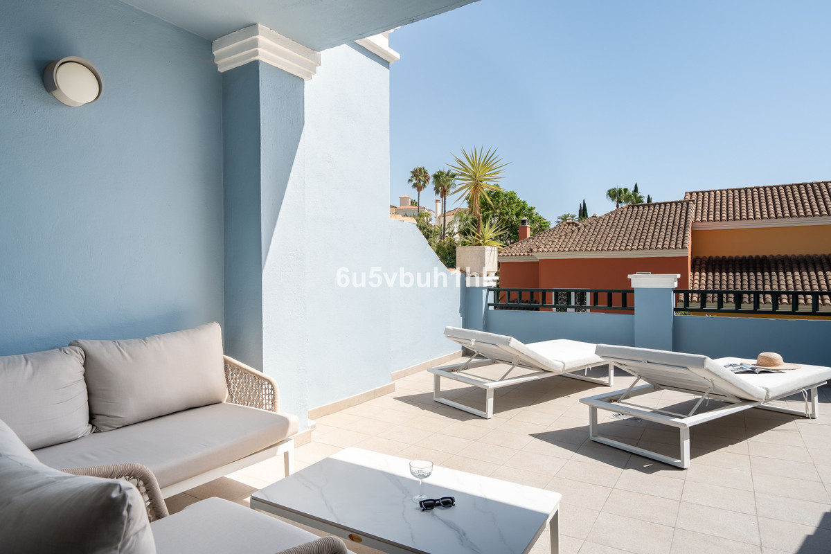 4 bedroom Townhouses for sale in Nueva Andalucía – R5467699 4 bedroom Townhouses for sale in Nueva Andalucía – R5467699