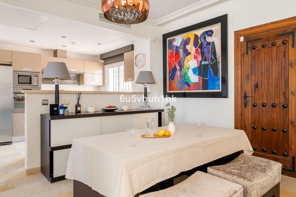 4 bedroom Townhouses for sale in Nueva Andalucía – R5467699 4 bedroom Townhouses for sale in Nueva Andalucía – R5467699