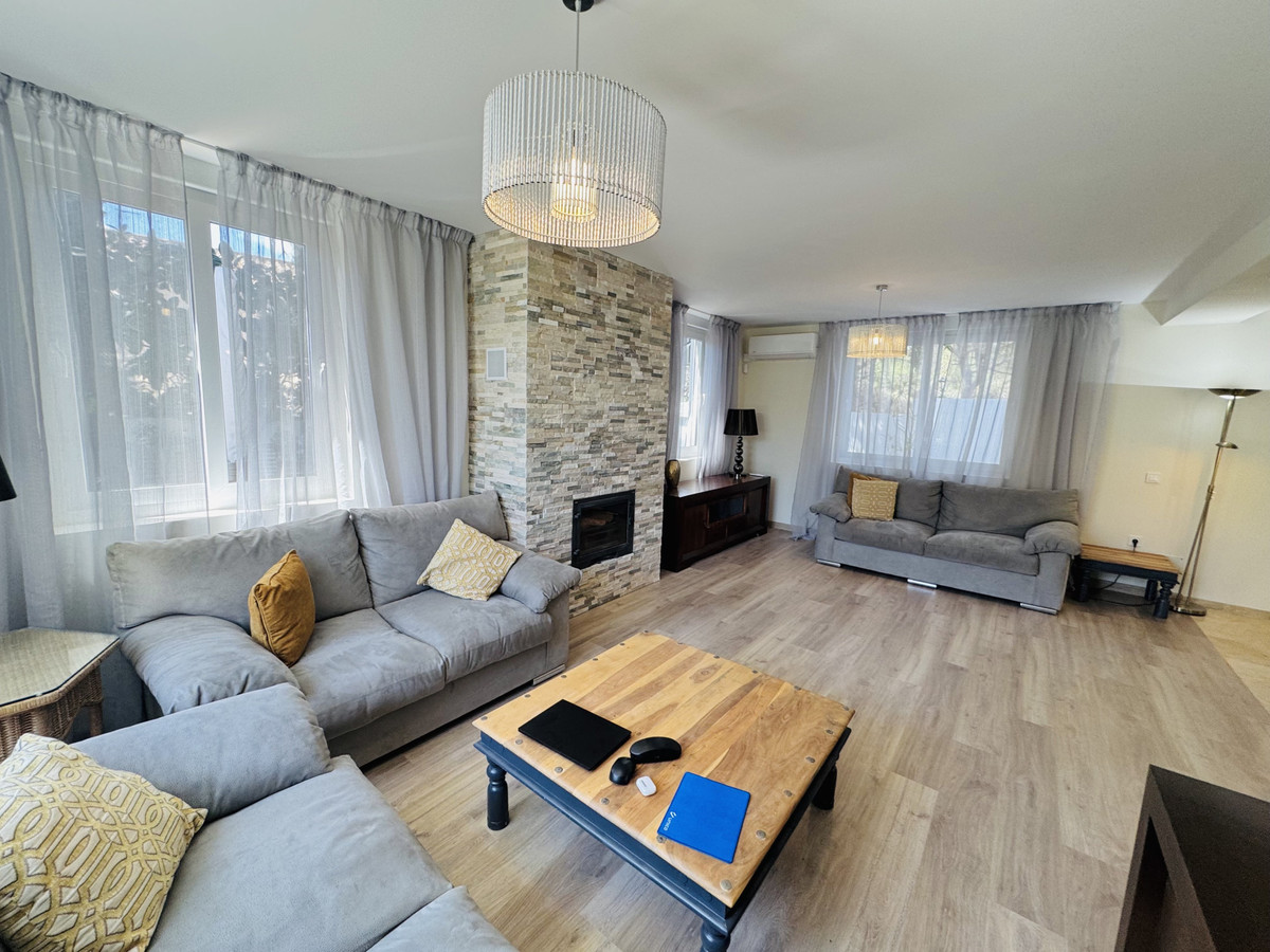Villas de 4 dormitorios en venta en Elviria – R5457793 Villas de 4 dormitorios en venta en Elviria – R5457793