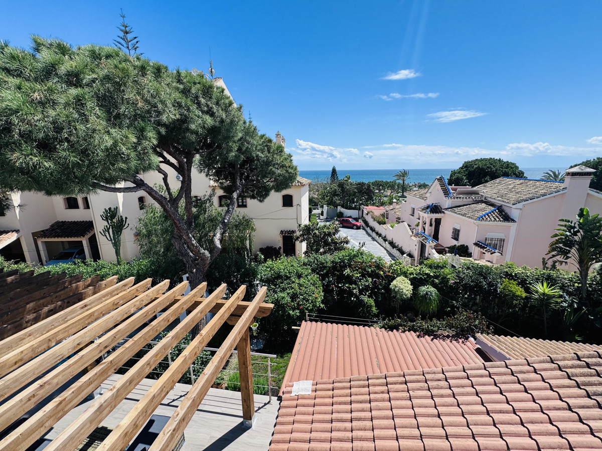 Villas de 4 dormitorios en venta en Elviria – R5457793 Villas de 4 dormitorios en venta en Elviria – R5457793