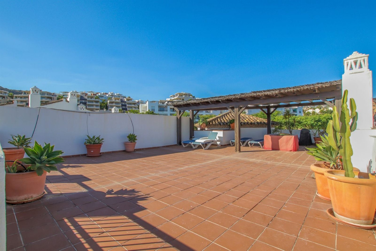 3 bedroom Apartments for sale in Los Arqueros – R5324356 3 bedroom Apartments for sale in Los Arqueros – R5324356