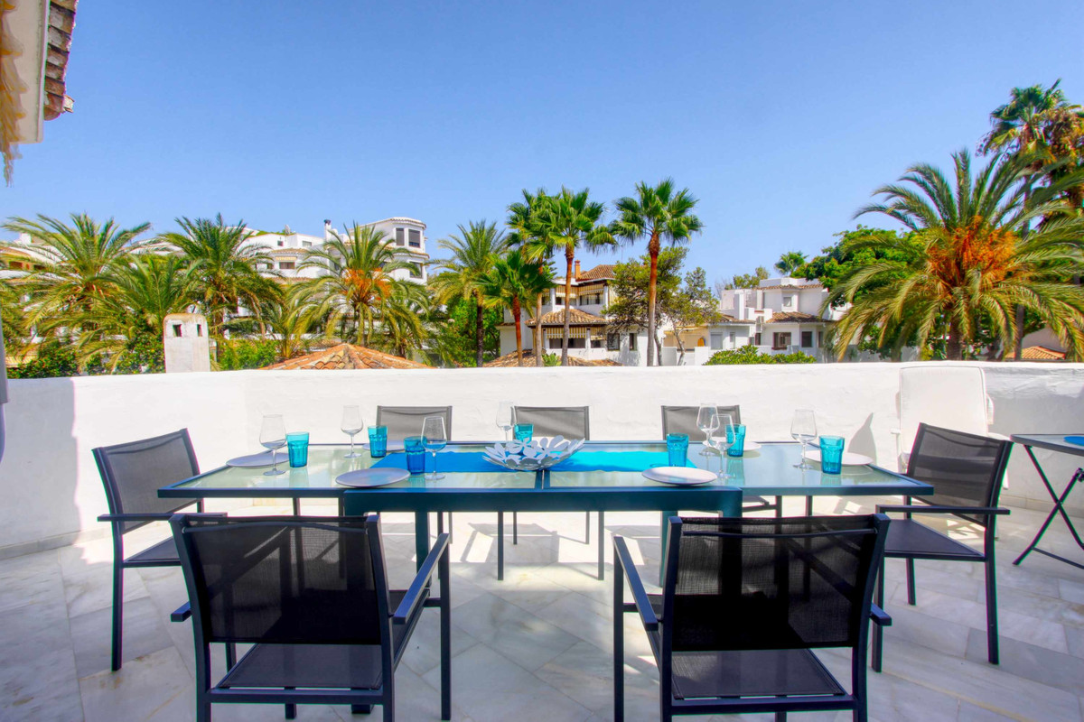 2 bedroom Apartments for sale in Elviria – R4765525 2 bedroom Apartments for sale in Elviria – R4765525