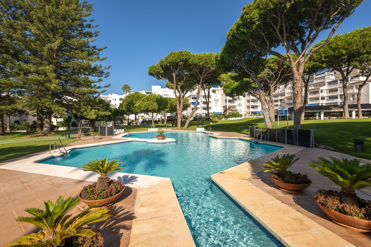 2 bedroom Apartments for sale in Puerto Banús – R5427154 2 bedroom Apartments for sale in Puerto Banús – R5427154