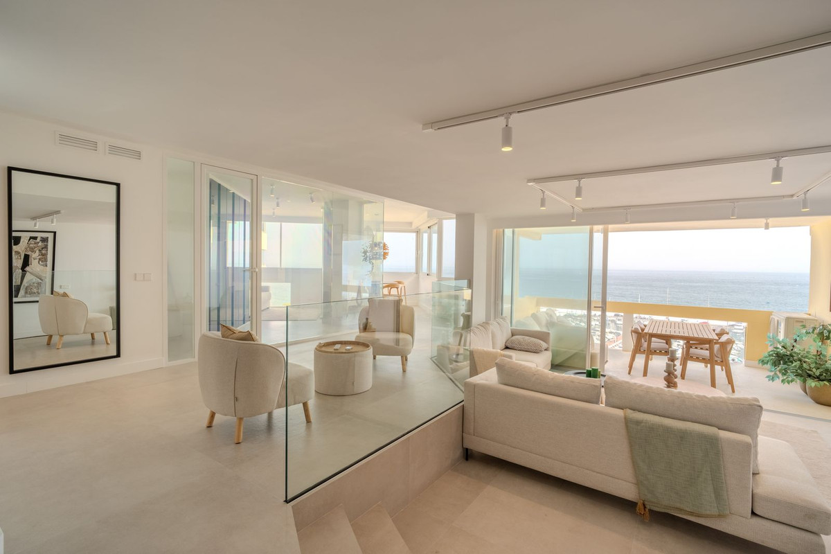 Aticos de 3 dormitorios en venta en Marbella – R5453467 Aticos de 3 dormitorios en venta en Marbella – R5453467