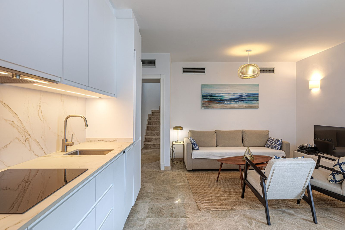 Apartamentos de 3 dormitorios en venta en Nueva Andalucía – R5367208 Apartamentos de 3 dormitorios en venta en Nueva Andalucía – R5367208