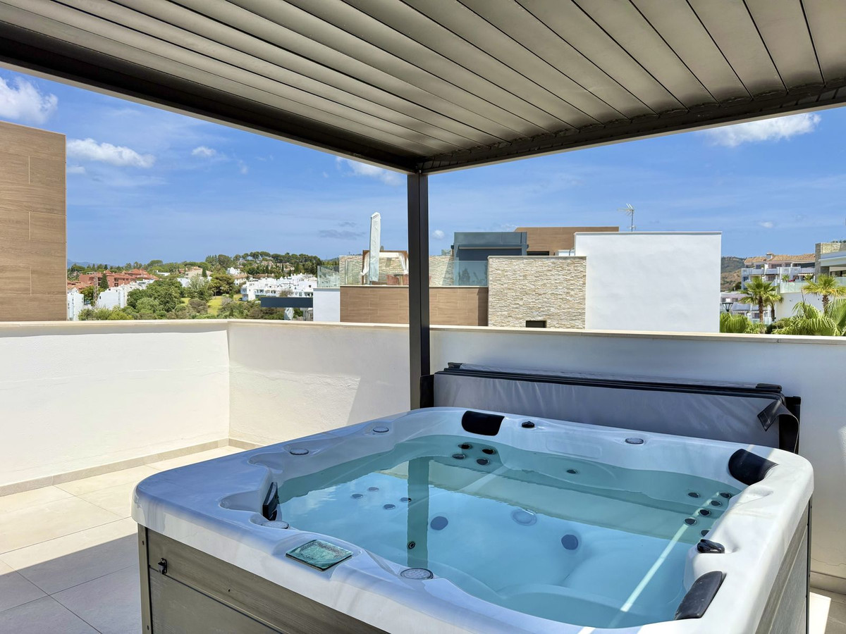 3 bedroom Penthouses for sale in Cabopino – R5118937 3 bedroom Penthouses for sale in Cabopino – R5118937