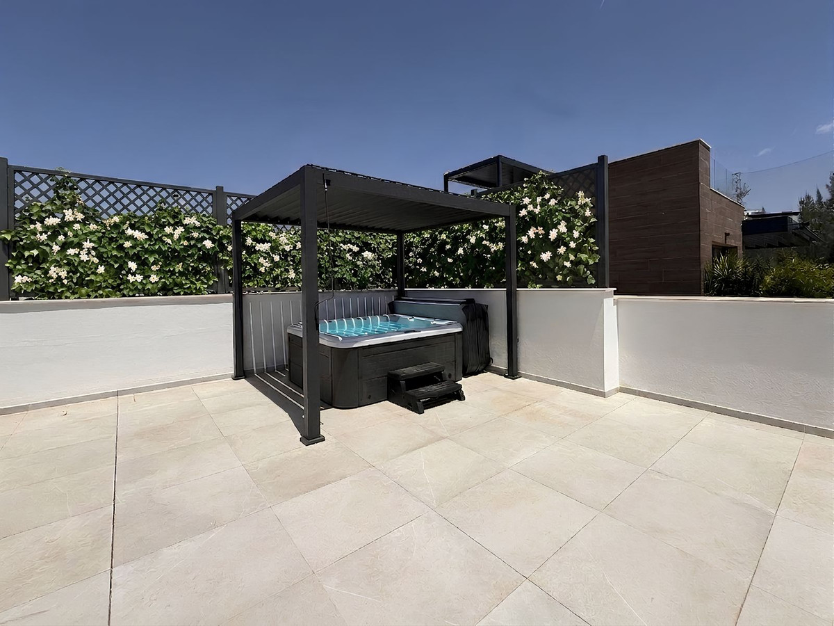 3 bedroom Penthouses for sale in Cabopino – R5118937 3 bedroom Penthouses for sale in Cabopino – R5118937