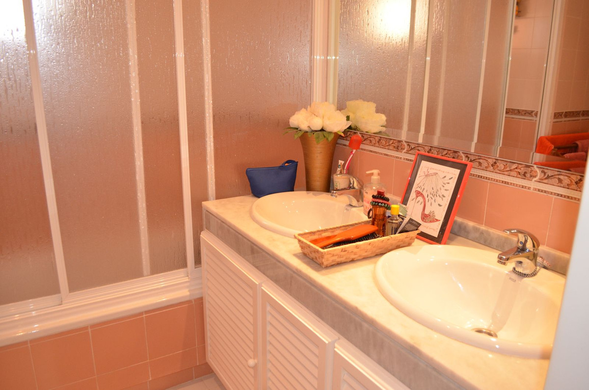 Apartamentos de 2 dormitorios en venta en Riviera del Sol – R5365255 Apartamentos de 2 dormitorios en venta en Riviera del Sol – R5365255