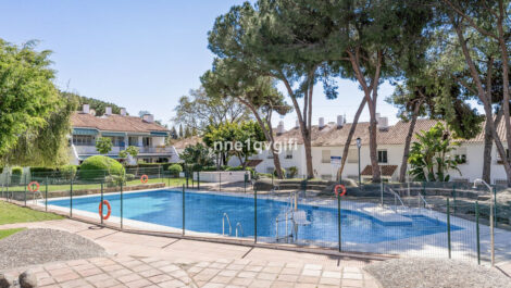 Apartamentos de 2 dormitorios en venta en Nagüeles – R5346592
