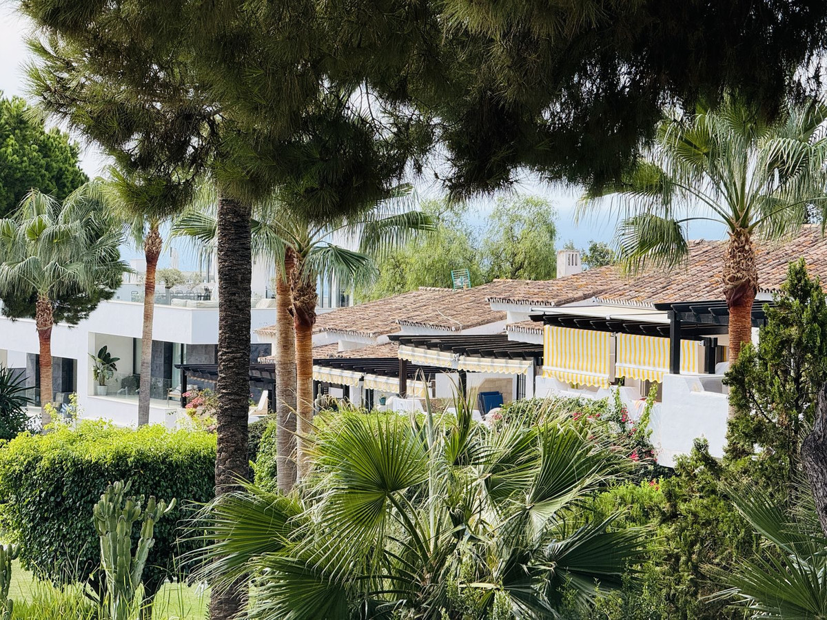 2 bedroom Penthouses for sale in Sierra Blanca – R5464861 2 bedroom Penthouses for sale in Sierra Blanca – R5464861