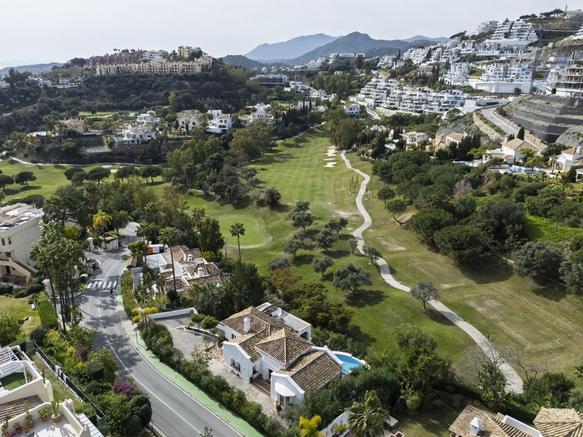 Villas de 5 dormitorios en venta en La Quinta – R5401792 Villas de 5 dormitorios en venta en La Quinta – R5401792
