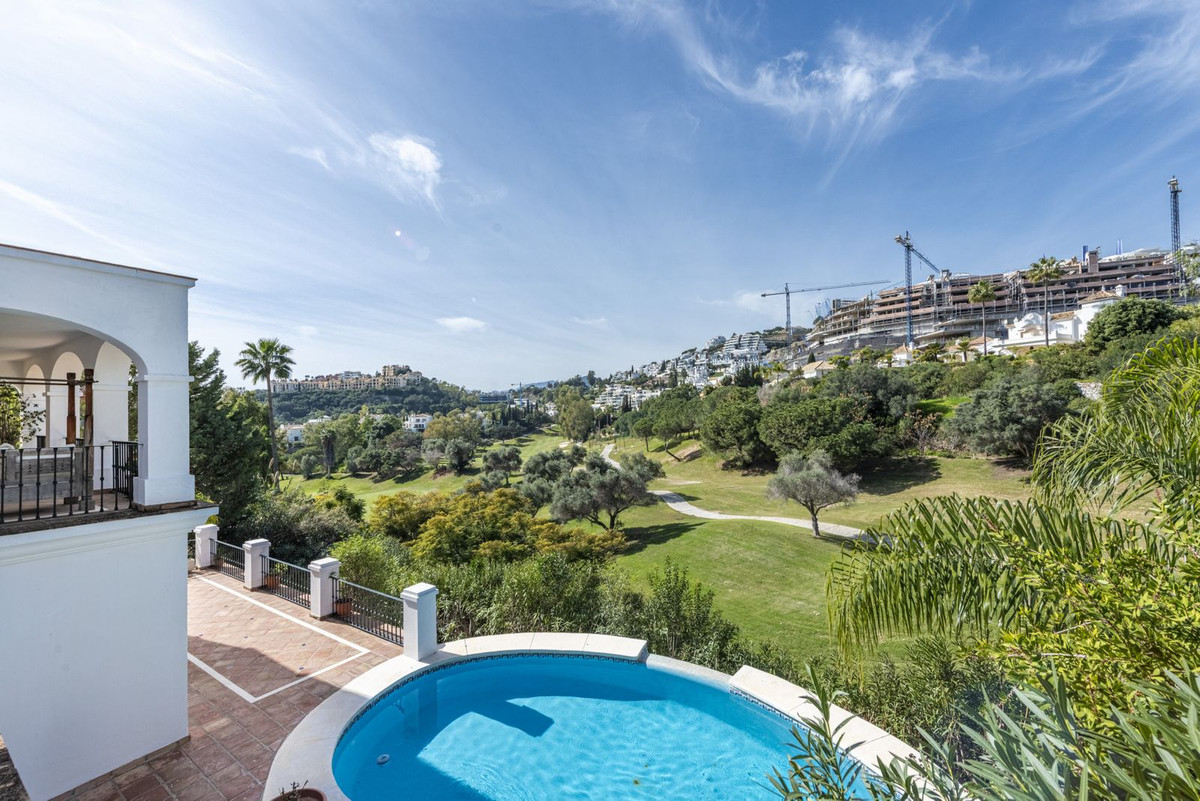 Villas de 5 dormitorios en venta en La Quinta – R5401792 Villas de 5 dormitorios en venta en La Quinta – R5401792