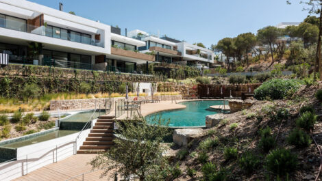 Apartamentos de 3 dormitorios en venta en Artola – R5387947