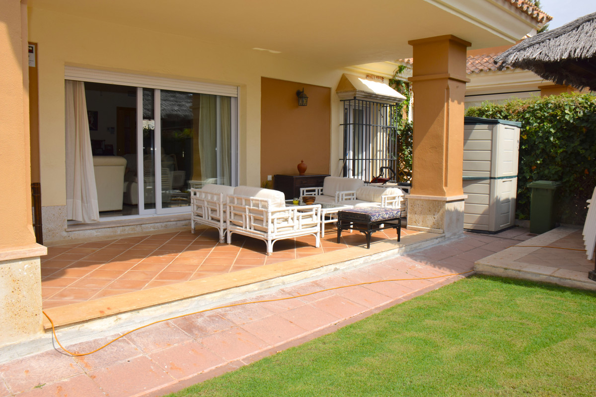 5 bedroom Semi-detached for sale in Santa Clara – R4934398 5 bedroom Semi-detached for sale in Santa Clara – R4934398