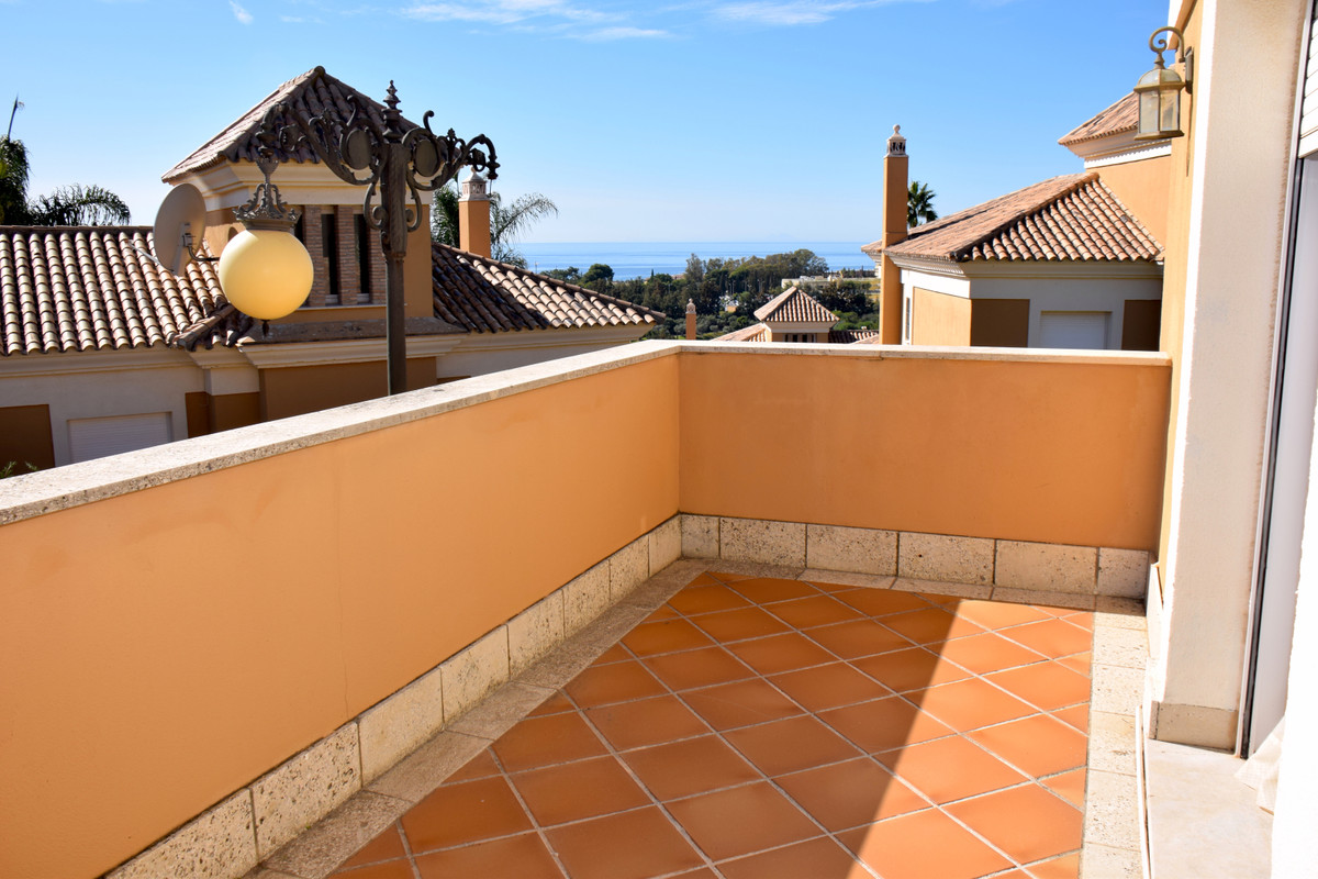 5 bedroom Semi-detached for sale in Santa Clara – R4934398 5 bedroom Semi-detached for sale in Santa Clara – R4934398