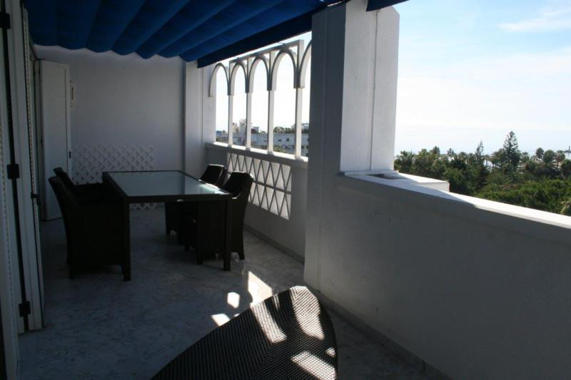 Aticos de 3 dormitorios en venta en Puerto Banús – R2487497 Aticos de 3 dormitorios en venta en Puerto Banús – R2487497