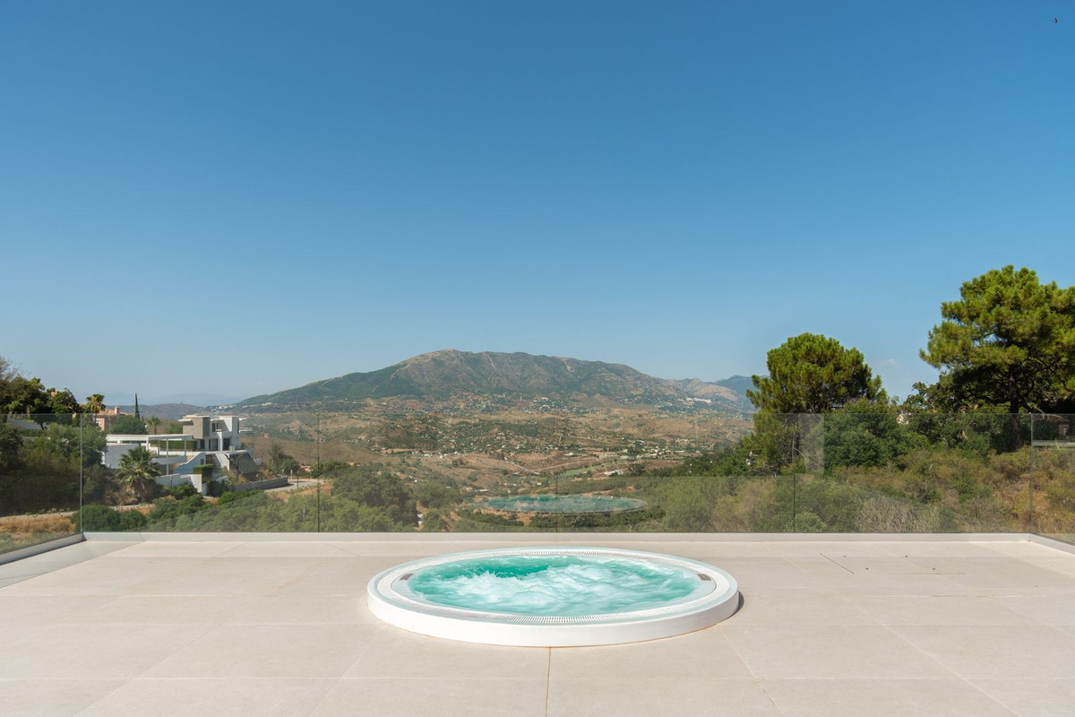 3 bedroom Villas for sale in La Mairena – R5106406 3 bedroom Villas for sale in La Mairena – R5106406