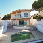 3 bedroom Villas for sale in La Cala de Mijas – R5408254 3 bedroom Villas for sale in La Cala de Mijas – R5408254