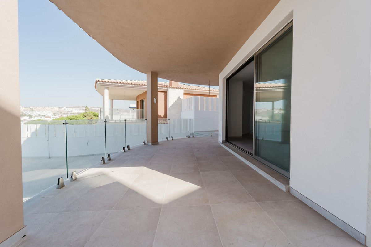 3 bedroom Villas for sale in La Cala de Mijas – R5408254 3 bedroom Villas for sale in La Cala de Mijas – R5408254