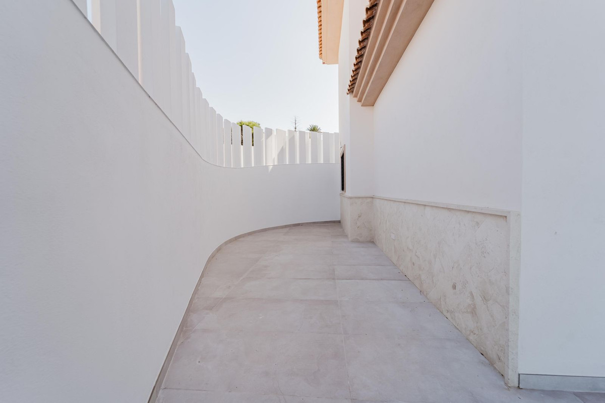 3 bedroom Villas for sale in La Cala de Mijas – R5408254 3 bedroom Villas for sale in La Cala de Mijas – R5408254