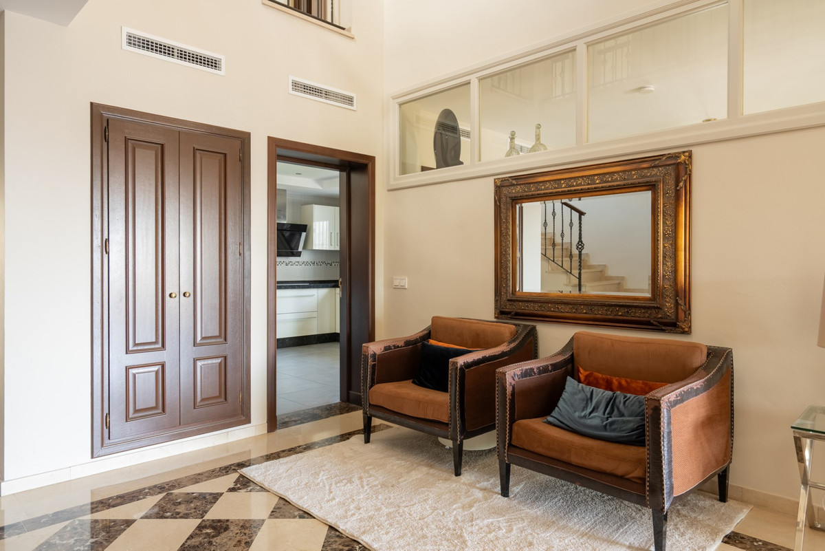 Villas de 4 dormitorios en venta en El Rosario – R5483875 Villas de 4 dormitorios en venta en El Rosario – R5483875