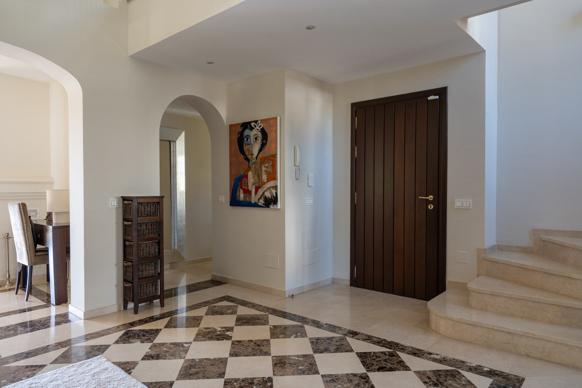 Villas de 4 dormitorios en venta en El Rosario – R5483875 Villas de 4 dormitorios en venta en El Rosario – R5483875