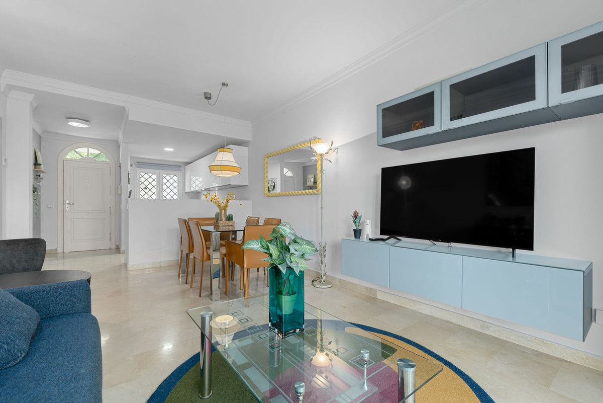 2 bedroom Apartments for sale in Nueva Andalucía – R5351311 2 bedroom Apartments for sale in Nueva Andalucía – R5351311