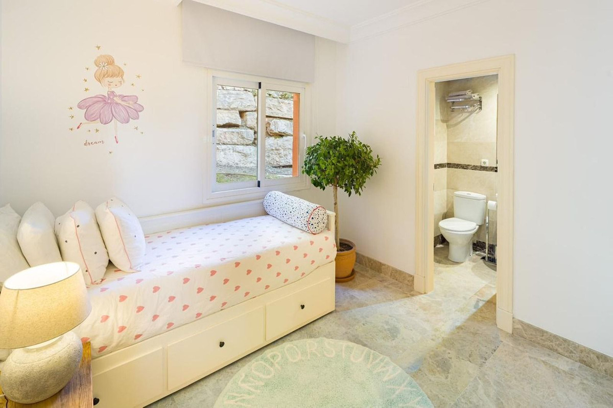 4 bedroom Apartments for sale in Nueva Andalucía – R5477911 4 bedroom Apartments for sale in Nueva Andalucía – R5477911