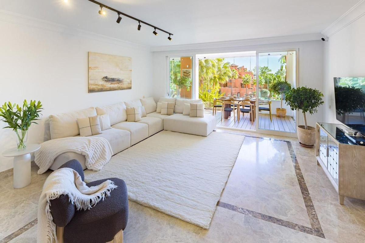 4 bedroom Apartments for sale in Nueva Andalucía – R5477911 4 bedroom Apartments for sale in Nueva Andalucía – R5477911