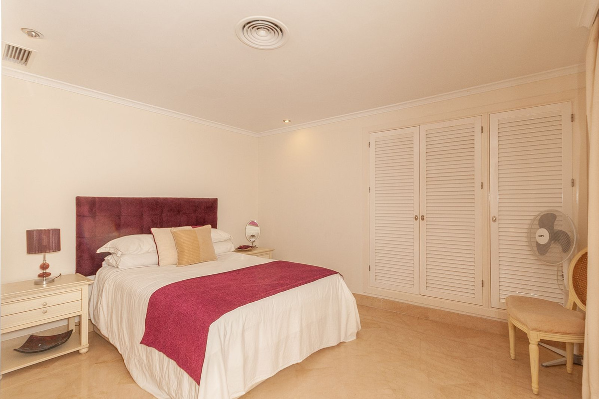 Apartamentos de 3 dormitorios en venta en Elviria – R5469511 Apartamentos de 3 dormitorios en venta en Elviria – R5469511