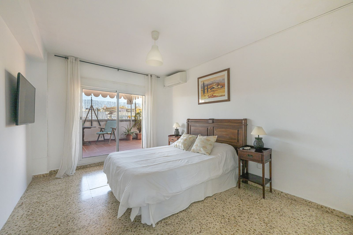 Aticos de 6 dormitorios en venta en San Pedro de Alcántara – R5032216 Aticos de 6 dormitorios en venta en San Pedro de Alcántara – R5032216