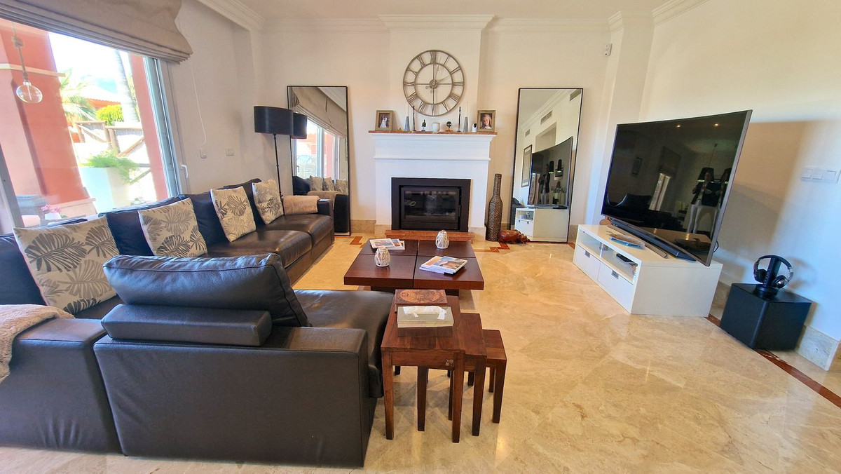 Pareados de 5 dormitorios en venta en Santa Clara – R5367199 Pareados de 5 dormitorios en venta en Santa Clara – R5367199