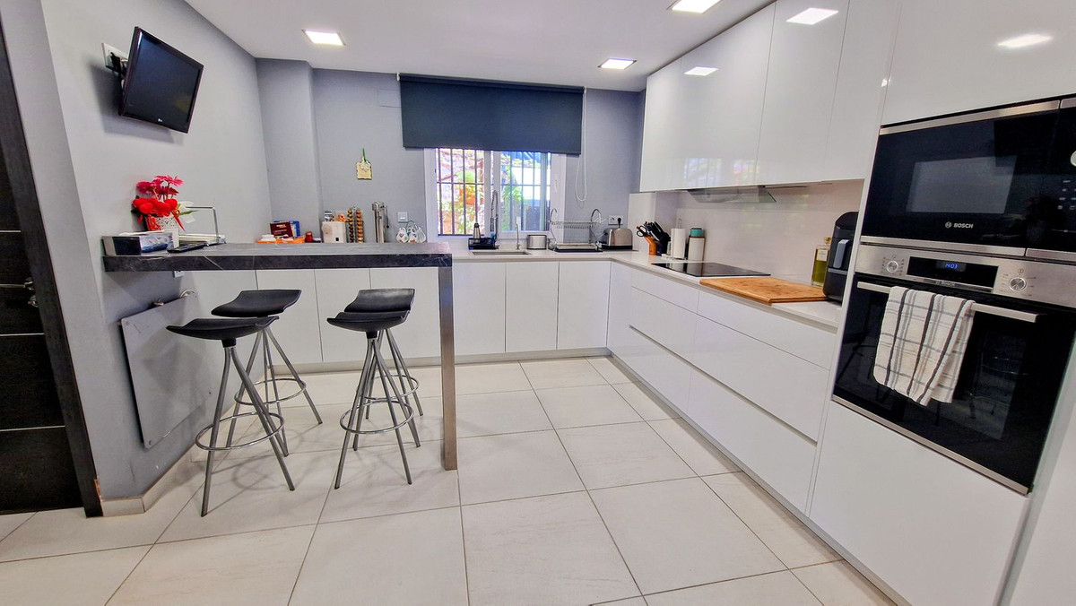Pareados de 5 dormitorios en venta en Santa Clara – R5367199 Pareados de 5 dormitorios en venta en Santa Clara – R5367199