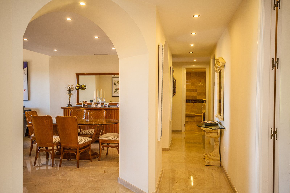 Apartamentos de 3 dormitorios en venta en Elviria – R5482450 Apartamentos de 3 dormitorios en venta en Elviria – R5482450