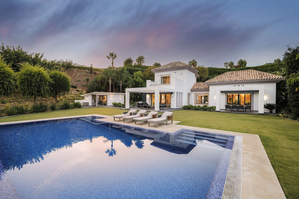 4 bedroom Villas for sale in Benahavís – R5475715 4 bedroom Villas for sale in Benahavís – R5475715