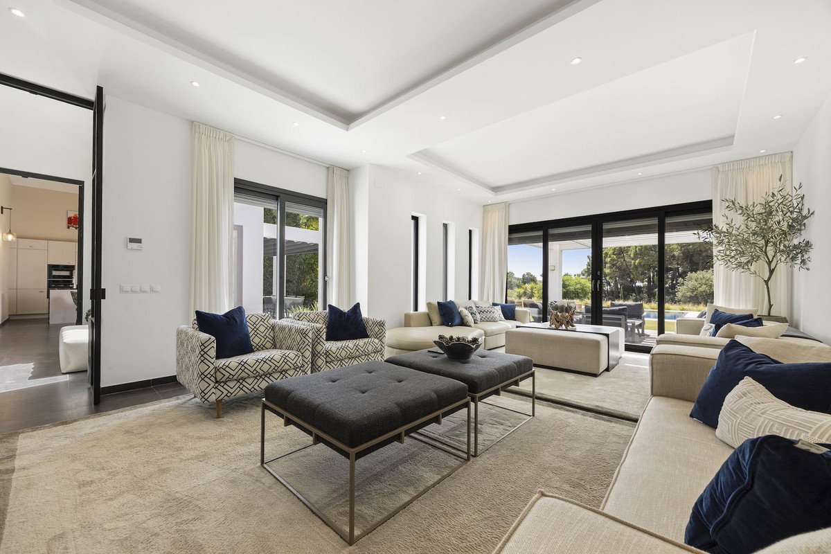 4 bedroom Villas for sale in Benahavís – R5475715 4 bedroom Villas for sale in Benahavís – R5475715