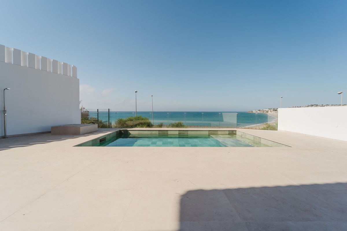 4 bedroom Villas for sale in La Cala de Mijas – R5408257 4 bedroom Villas for sale in La Cala de Mijas – R5408257