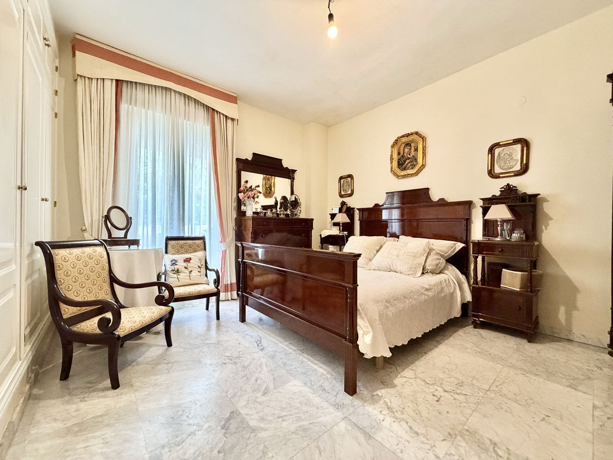 4 bedroom Apartments for sale in Milla de Oro – R5414443 4 bedroom Apartments for sale in Milla de Oro – R5414443