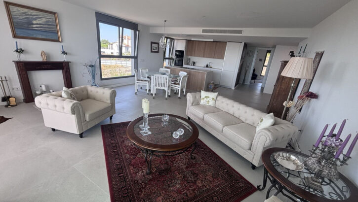 3 bedroom Apartments for sale in Selwo – R5408431 3 bedroom Apartments for sale in Selwo – R5408431 in