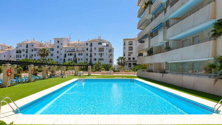 2 bedroom Apartments for sale in Puerto Banús – R5449795 2 bedroom Apartments for sale in Puerto Banús – R5449795 in