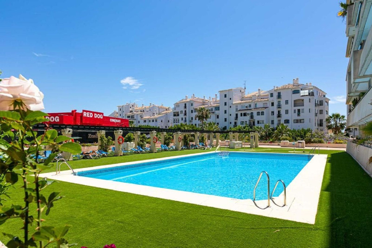 2 bedroom Apartments for sale in Puerto Banús – R5449795 2 bedroom Apartments for sale in Puerto Banús – R5449795
