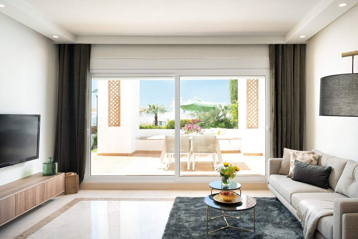 2 bedroom Apartments for sale in Marbella – R5473000 2 bedroom Apartments for sale in Marbella – R5473000