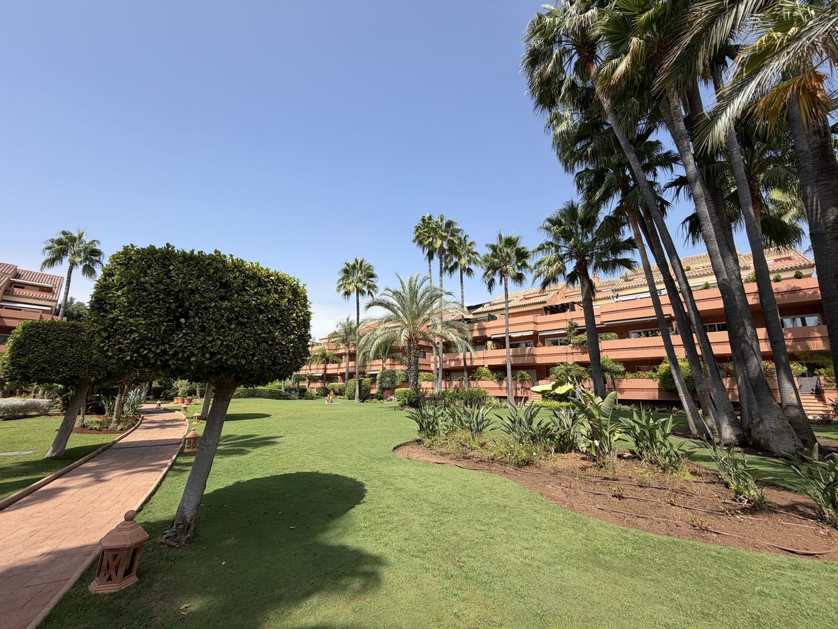 Apartamentos de 2 dormitorios en venta en Puerto Banús – R5477956 Apartamentos de 2 dormitorios en venta en Puerto Banús – R5477956