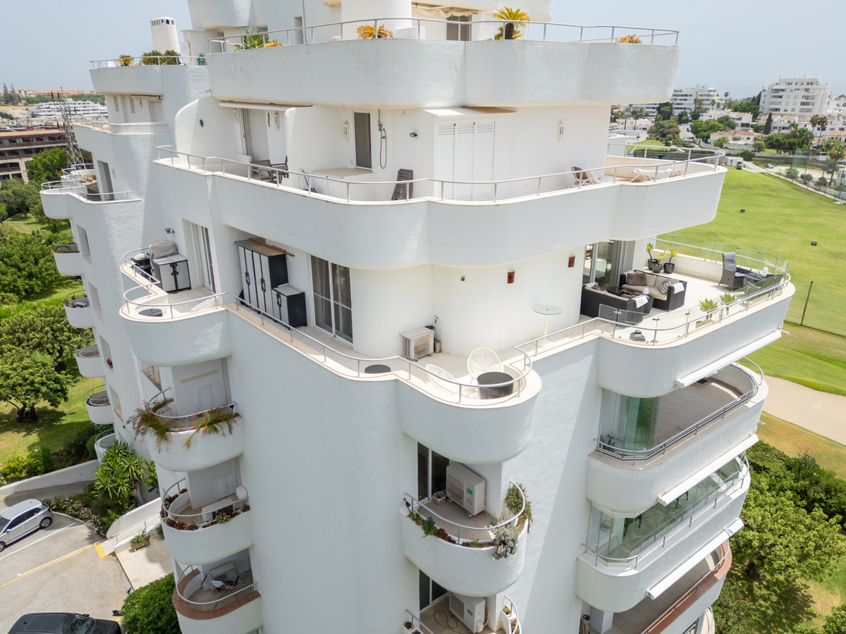 Apartamentos de 2 dormitorios en venta en Guadalmina Alta – R5472814 Apartamentos de 2 dormitorios en venta en Guadalmina Alta – R5472814