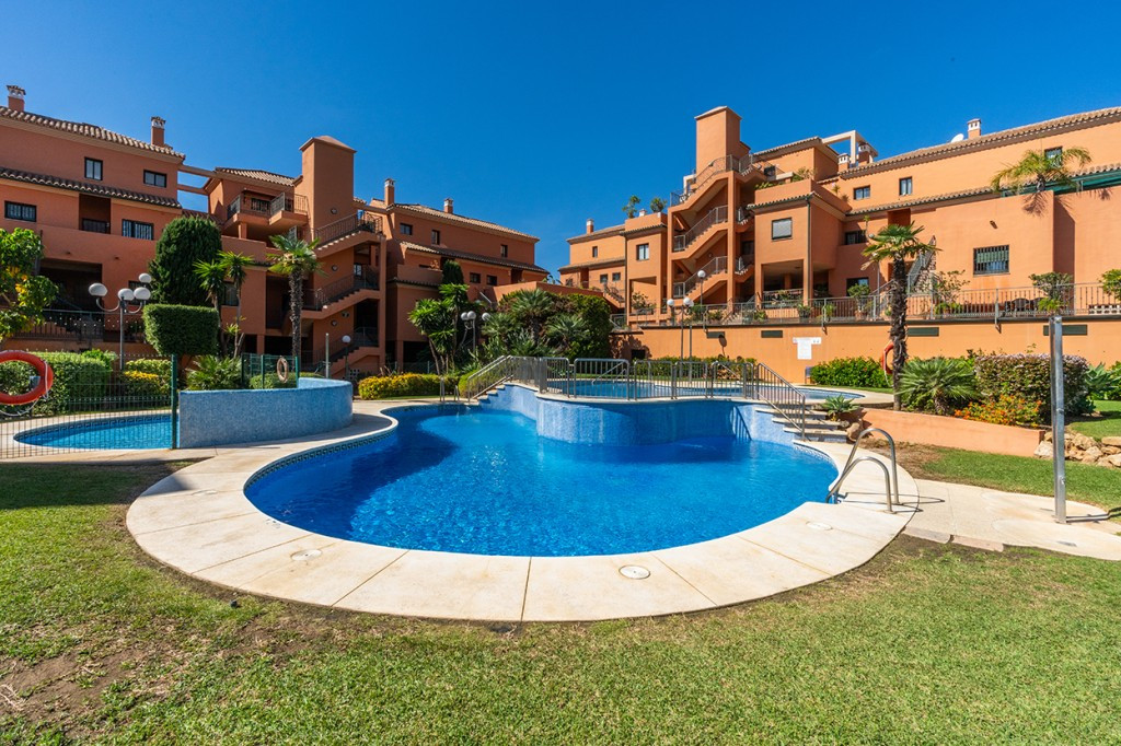 3 bedroom Apartments for sale in Elviria – R5172871 3 bedroom Apartments for sale in Elviria – R5172871