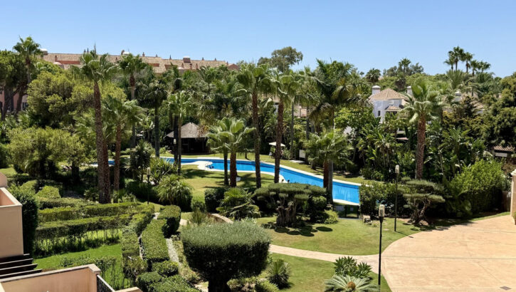 2 bedroom Penthouses for sale in Puerto Banús – R5461543 2 bedroom Penthouses for sale in Puerto Banús – R5461543 in