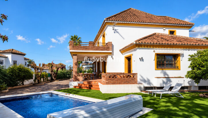 4 bedroom Villas for sale in San Pedro de Alcántara – R5485627 4 bedroom Villas for sale in San Pedro de Alcántara – R5485627 in